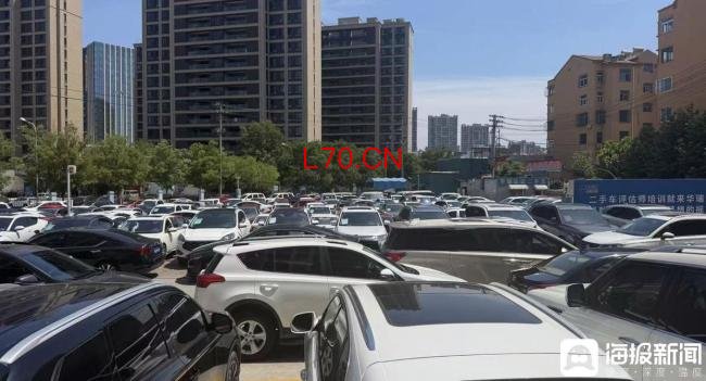 二手燃油车价格大跌豪车车商亏本卖 新能源冲击市场